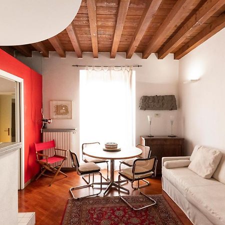 Anfiteatro Apartment In Brera Milánó Kültér fotó