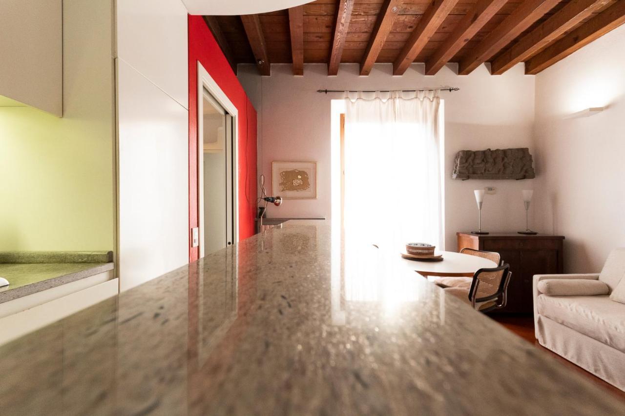 Anfiteatro Apartment In Brera Milánó Kültér fotó