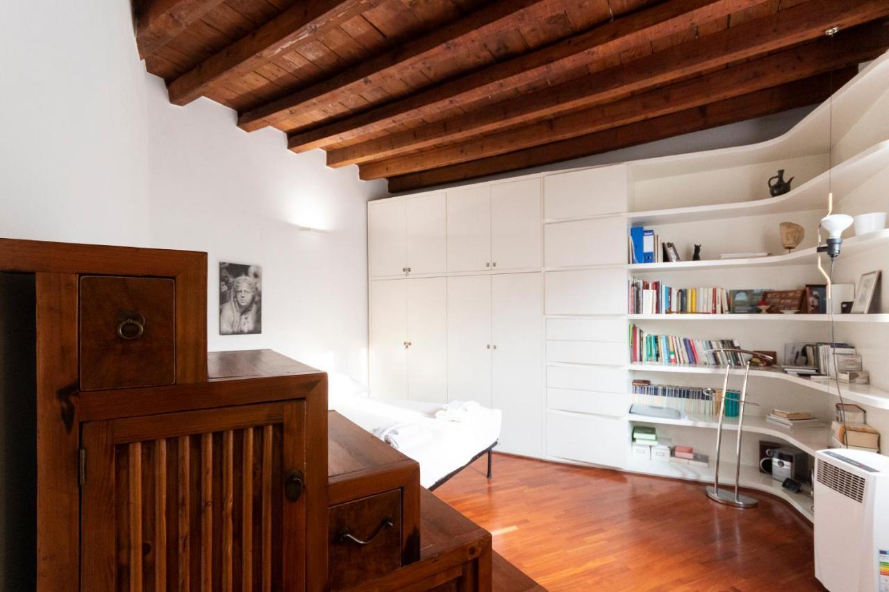 Anfiteatro Apartment In Brera Milánó Kültér fotó