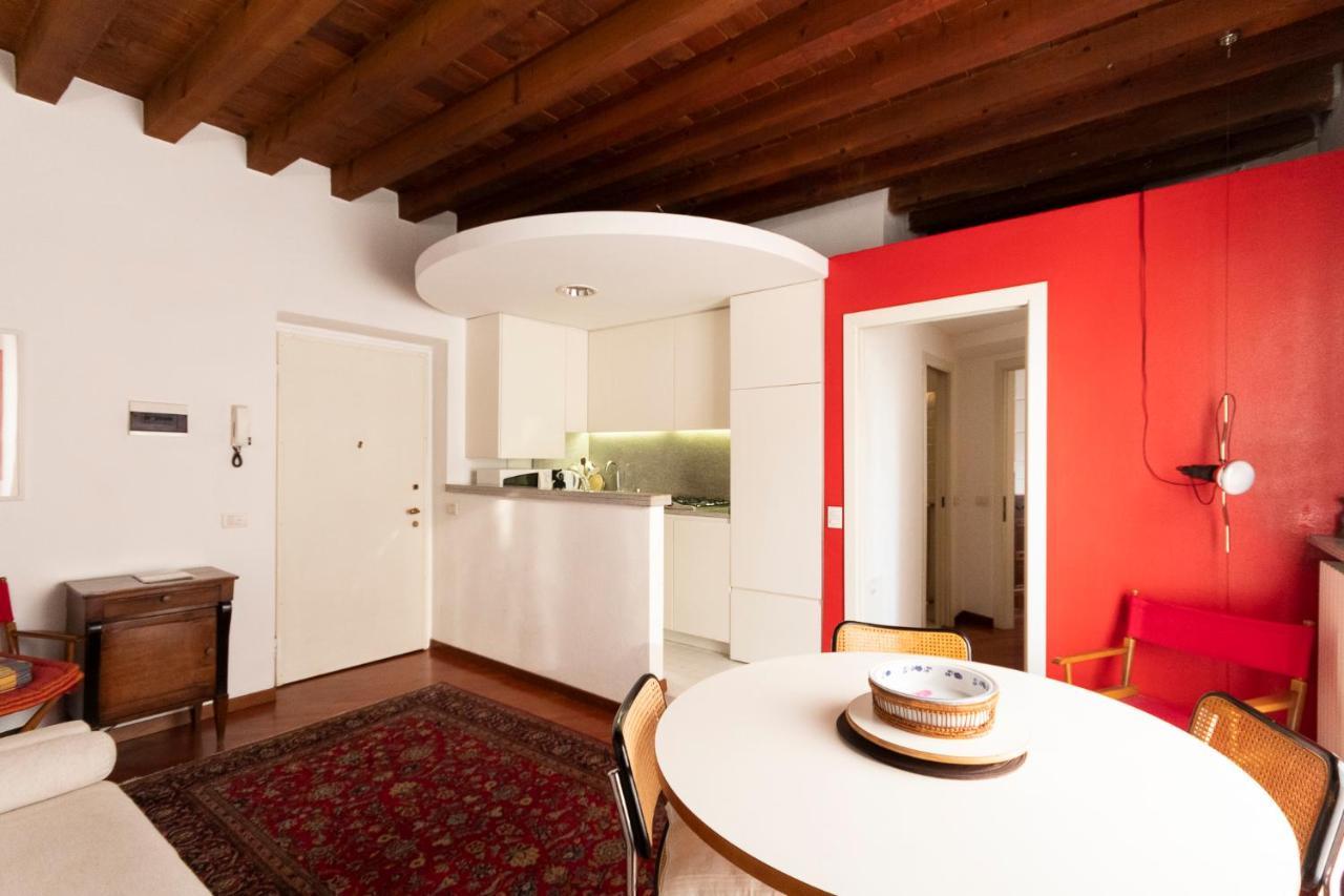 Anfiteatro Apartment In Brera Milánó Kültér fotó