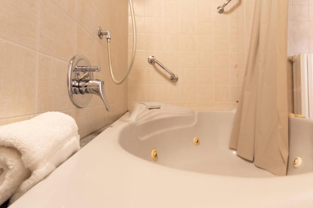 Anfiteatro Apartment In Brera Milánó Kültér fotó